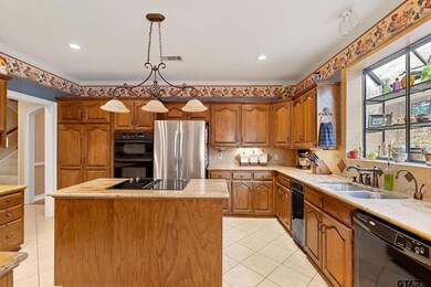 504 504 Hyde Park Dr, Tyler, TX 75701 - photo 7