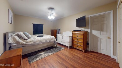 128 Darwins Dr, Lucedale, MS 39452 - photo 5