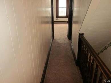 226 N 16th St unit 2, Allentown, PA 18102 - photo 5