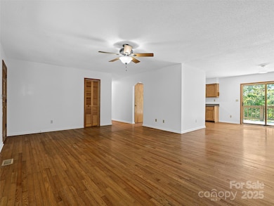 3 Pleasant View Dr, Weaverville, NC 28787 - photo 6