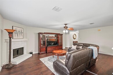 622 Gunters Mountain Ln, Wylie, TX 75098 - photo 4