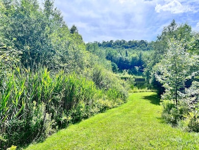 0 Buck unit 4922761, Dalton, NH 03598 - photo 5