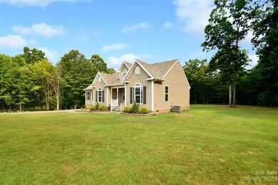 159 Nabors Rd, Statesville, NC 28677 - photo 5