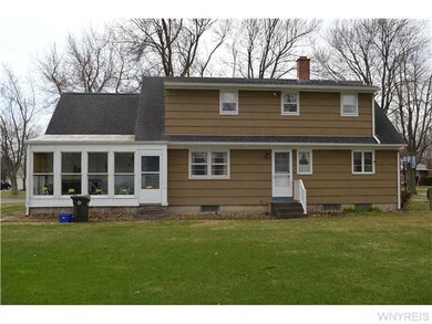 785 Niagara Pkwy, North Tonawanda, NY 14120 - photo 3