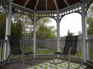 4404 E Shenandoah Cir, Fort Wayne, IN 46835 - photo 4