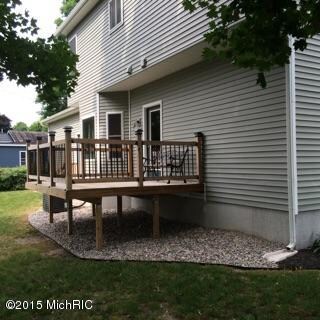 900 Beech St, Lowell, MI 49331 - photo 3