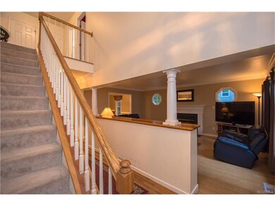 Entry area as you walk through the front door...