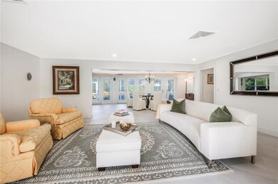 735 Parkview Ln, Naples, FL 34103 - photo 5