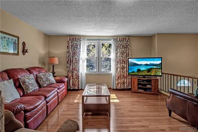 894 Fairmont Ave, North Tonawanda, NY 14120 - photo 5