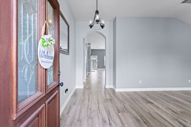 6109 Winter Oak St, Pearland, TX 77584 - photo 2