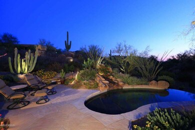 Night-Pool2