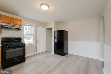 3300 Orlando Ave, Parkville, MD 21234 - photo 5