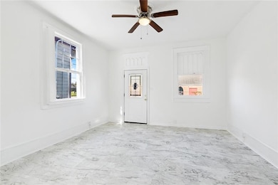 8 Burgundy St, New Orleans, LA 70112 - photo 2