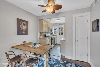 31 Cedar Ave