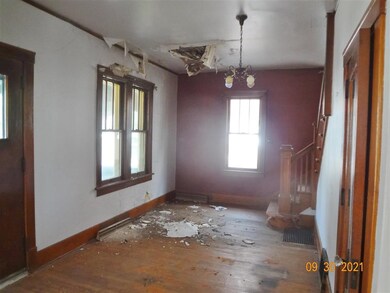 522 N Mclean St, Lincoln, IL 62656 - photo 5