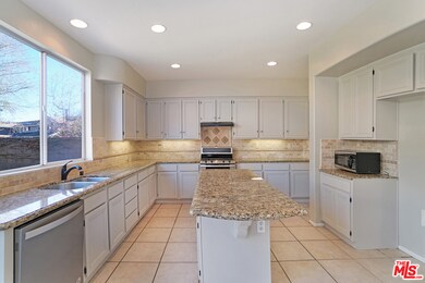 41038 Simi Ct, Temecula, CA 92591 - photo 6