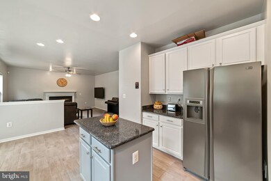 12019 Vantage Point Ct, Bristow, VA 20136 - photo 5