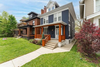 889 Studer Avenue
