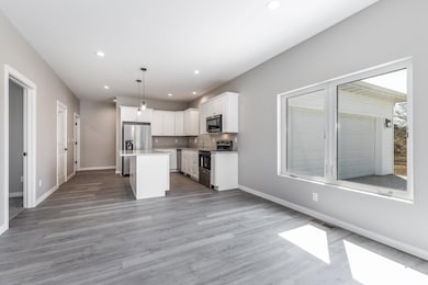 Lot 8 Tiffany Ct unit (I'm Old But Still C, Dubuque, IA 52001 - photo 7