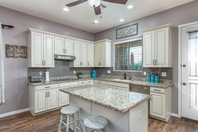 6) KITCHEN