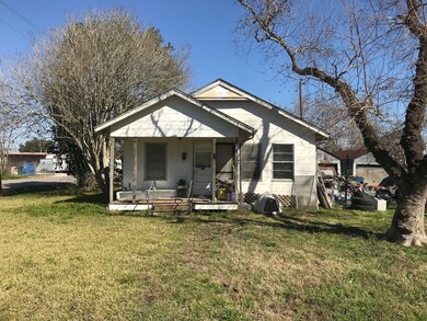 1917 Avenue N, Rosenberg, TX 77471 - photo 2