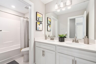 423 Rowley Ln, Summerville, SC 29486 - photo 2