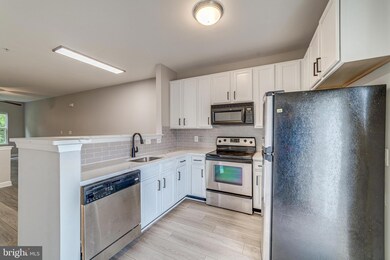 42528 Mayflower Terrace, Ashburn, VA 20148 - photo 2