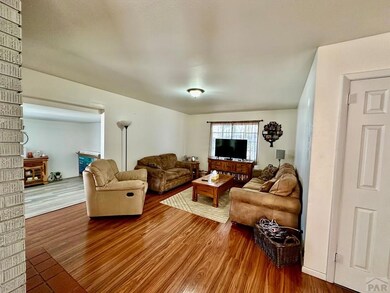 1701 Jerry Murphy Rd, Pueblo, CO 81001 - photo 5