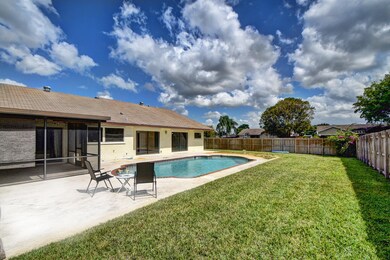 9783 Richmond Cir, Boca Raton, FL 33434 - photo 4