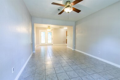5705 Arthington St, Houston, TX 77053 - photo 7