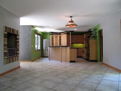 5713 Vineyard Rd, Fitchburg, WI 53575 - photo 7