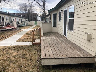 111-150887-Front Deck