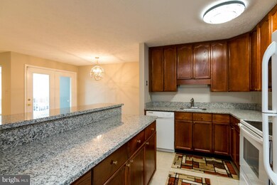 2110 Whitehall Rd, Frederick, MD 21702 - photo 3