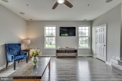 11825 Saint Linus Dr, Waldorf, MD 20602 - photo 4