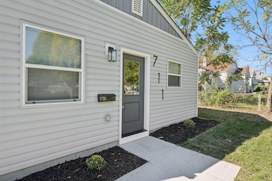 711 S Waverly St, Columbus, OH 43213 - photo 4
