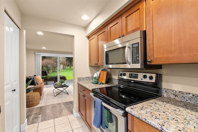 3926 NW Fairway Ln unit 3J, Bremerton, WA 98312 - photo 6