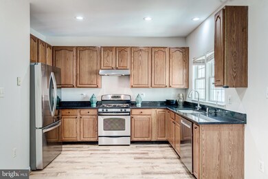 22017 Box Car Square, Sterling, VA 20166 - photo 3