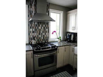 52 E Bowery St, Newport, RI 02840 - photo 4