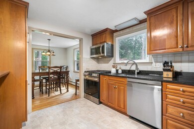 52 Twiss Ln, Hollis, NH 03049 - photo 5