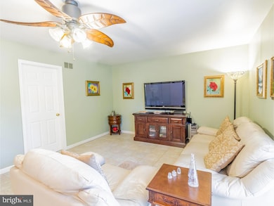 2827 Grubb Rd, Wilmington, DE 19810 - photo 7