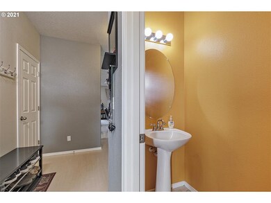 1765 SW Wright Place, Troutdale, OR 97060 - photo 6