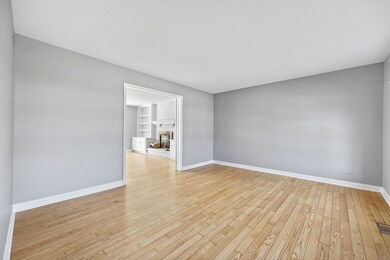 1525 Placer Ct, Naperville, IL 60565 - photo 7