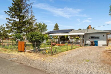 Exterior - Driveway