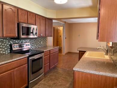 16907 Indianapolis Rd, Yoder, IN 46798 - photo 6