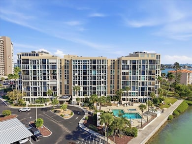 The Ambassador unit 202, South Pasadena, FL 33707 - photo 6