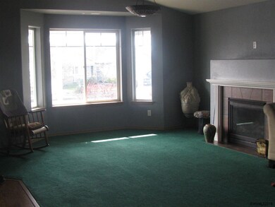 1427 S 7th St, Independence, OR 97351 - photo 5