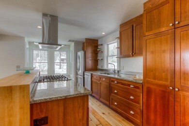 63 Whipple Rd unit 2, Kittery, ME 03904 - photo 2