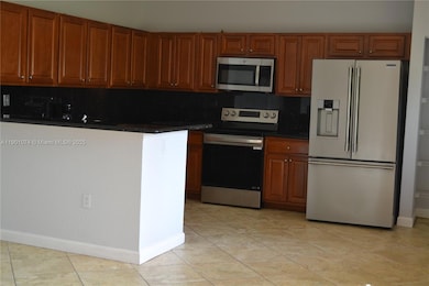 22418 SW 94th Path, Cutler Bay, FL 33190 - photo 3