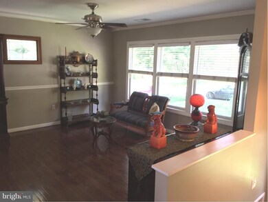 111 Spring Valley Dr, Annapolis, MD 21403 - photo 6