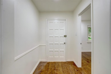 6310 Autumn Arbor Dr, Houston, TX 77092 - photo 2